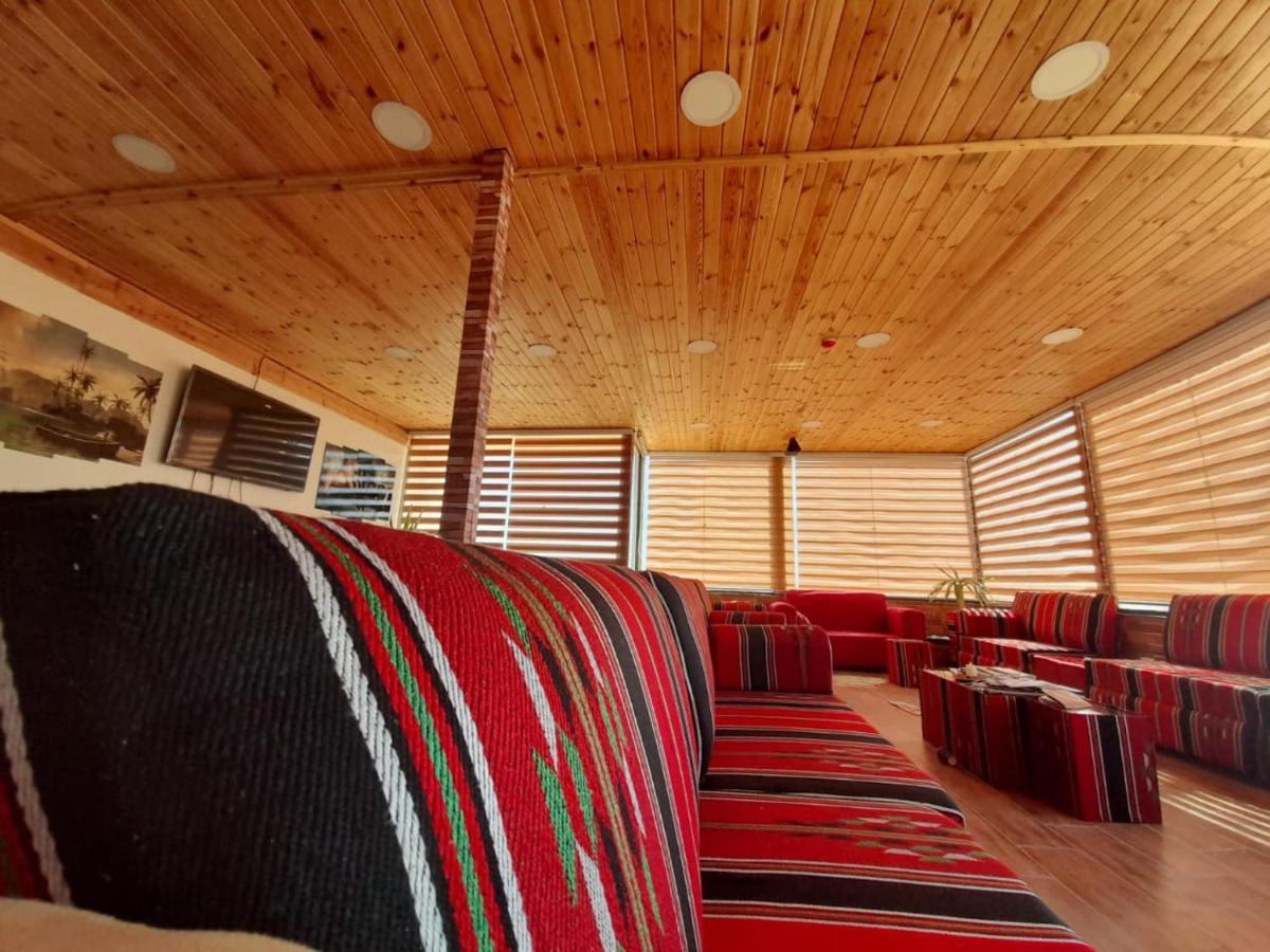 Petra Cabin Inn Hostel&Resturant Wadi Musa Ngoại thất bức ảnh