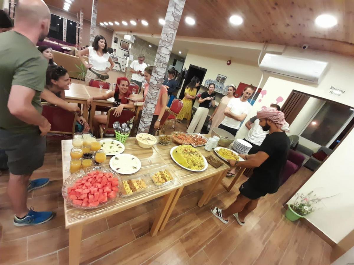 Petra Cabin Inn Hostel&Resturant Wadi Musa Ngoại thất bức ảnh