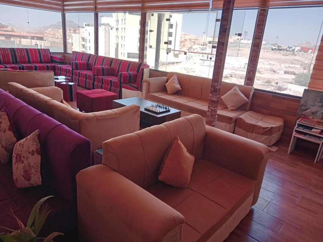 Petra Cabin Inn Hostel&Resturant Wadi Musa Ngoại thất bức ảnh
