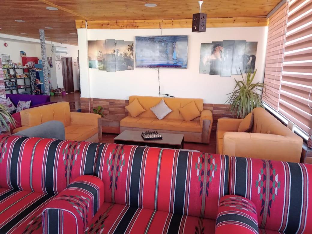 Petra Cabin Inn Hostel&Resturant Wadi Musa Ngoại thất bức ảnh