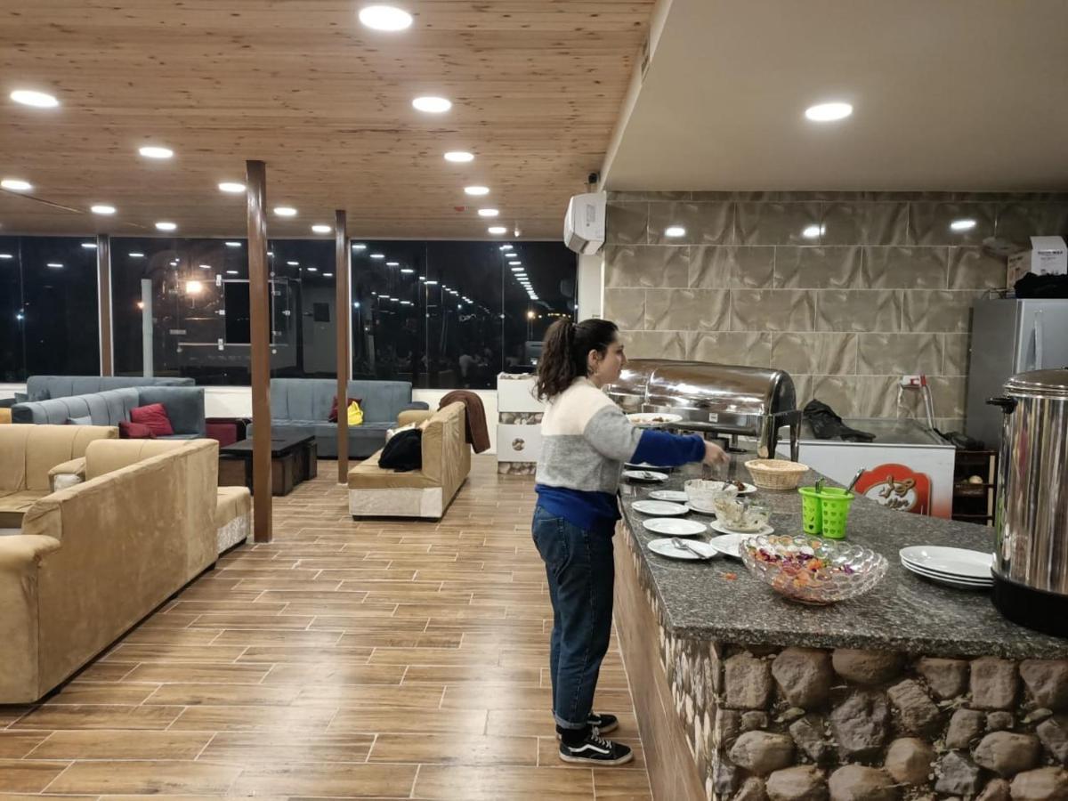 Petra Cabin Inn Hostel&Resturant Wadi Musa Ngoại thất bức ảnh